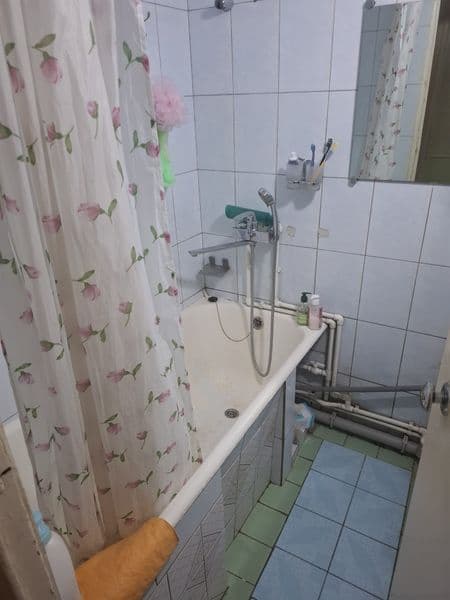 Квартира 3 хонали лекин <br />
2 та хонаси берилади, хамма ш — фото 4