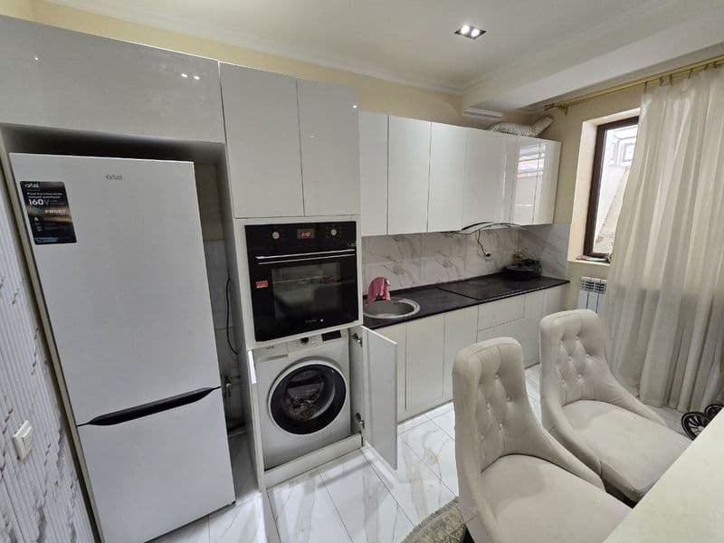 13 Чиланзар  Сдается аренду новая квартира<br />
Tel 97-3507 — фото 4