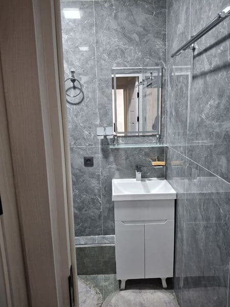 Сдаю свои квартира с ремонтом полний фул все ест мебель ТВ б — фото 4