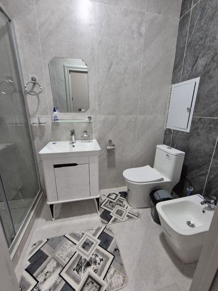 Yengi qurilgan dom hali hech kim yashamagan. Rasmi real hamm — фото 4