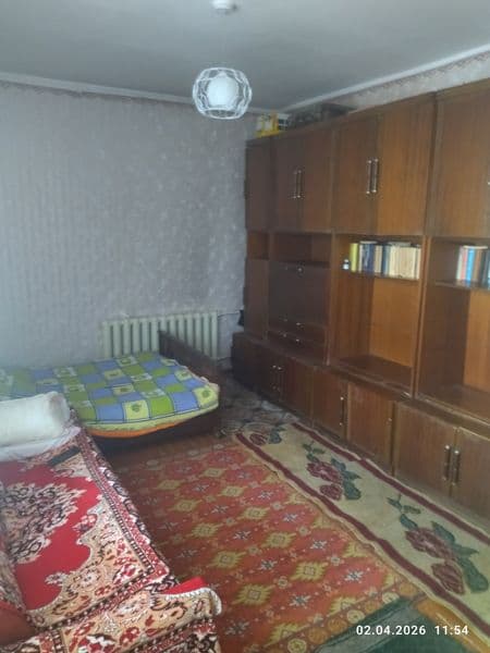 1 комнатная квартира, с посредственным ремонтом, с общей пло