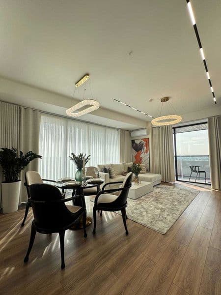 Район: Юнусабад<br />
Адрес:Yunusabad Residence<br />
<br />