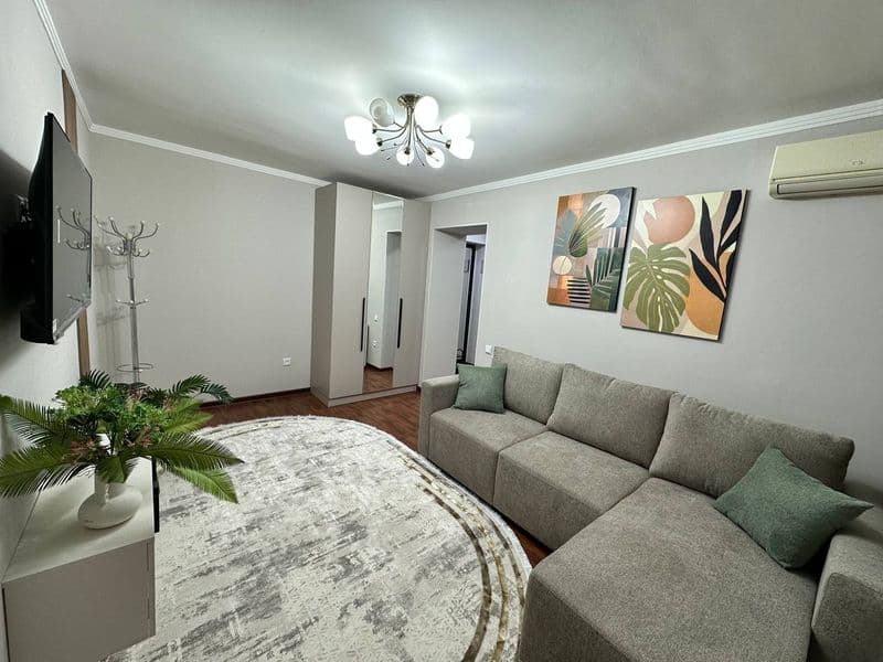 Новомосковская,Казы Базар <br />
1/2/5=500$<br />
30 м2<br / — фото 2