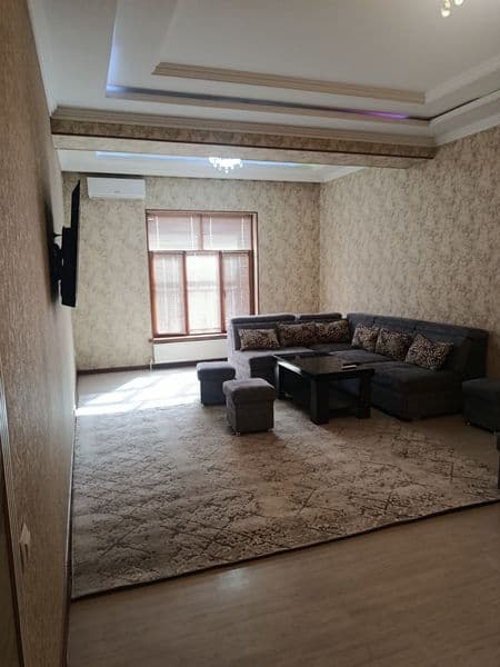 Шаҳар марказида, барча қулайликларга эга кенг ва шинам хонад — фото 2