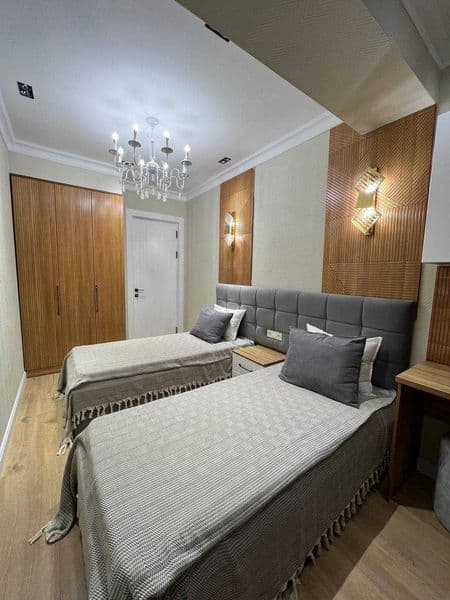 Район: Яшнабадский<br />
Адрес: New Life<br />
<br />
Комнат — фото 2