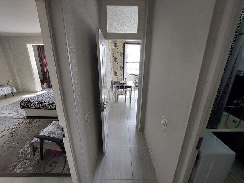 Сдам свою 1 комнатную квартиру на 5 этаже на долгий срок. <b — фото 3