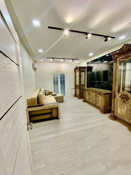 Паркентский Новостройка аренда<br />
3х комн<br />
2-этаж<br — фото 2