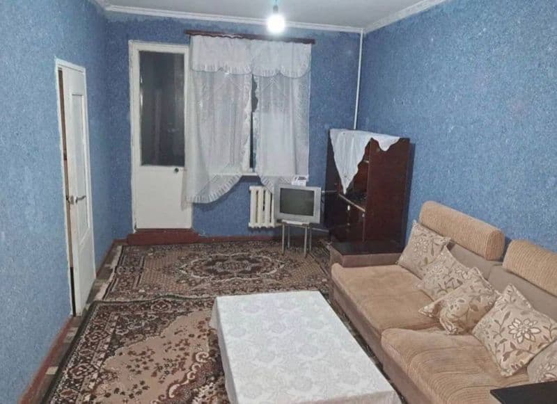 Сдаётся квартира на Чиланзаре 12квартале 2комнатная квартира