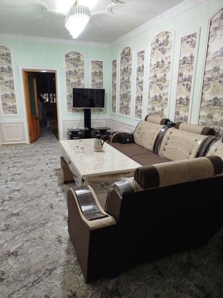 Сдам сваю 2-ком. на 2-этаже в Чилонзор 16 квартал. Квартира 