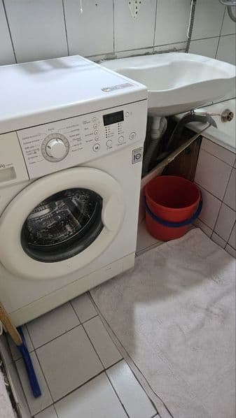 чилонзор 5 1/3/4<br />
ижарга 2 та киз енига 1 та укиб ишлай