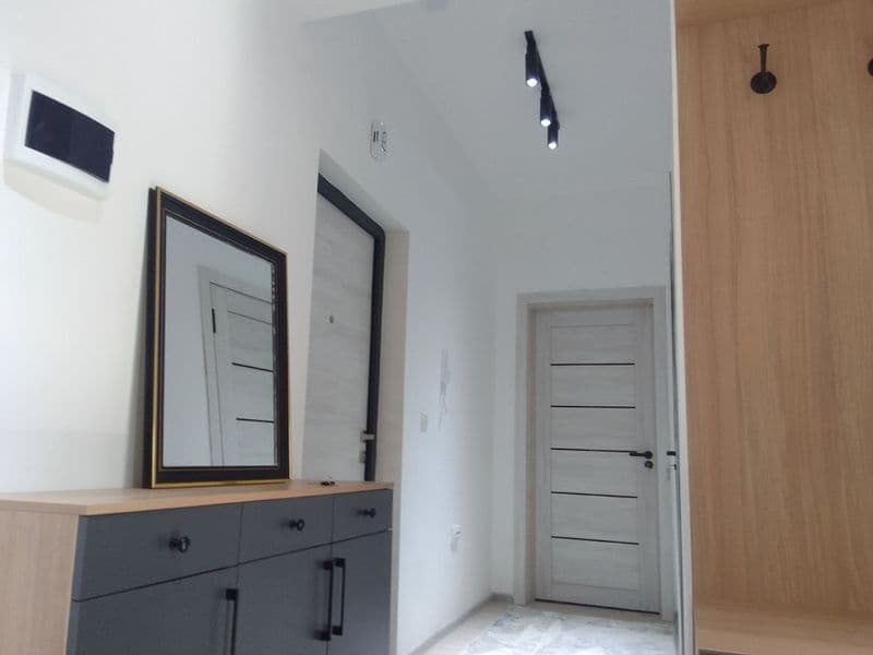 Сергели ЯНГИ ДАРХОН новастройкада 2 хонали евро квартира аре