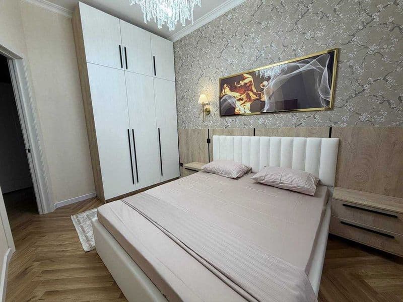 • Район: Яккасарай<br />
• Адрес: ЖК "Zarafshan city"<br />
