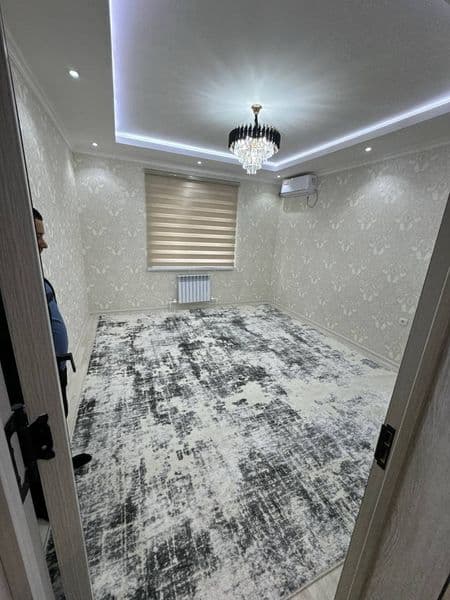 Sergeli  sputnik 16a da bekat yonida 2  xona novastroyka uy 