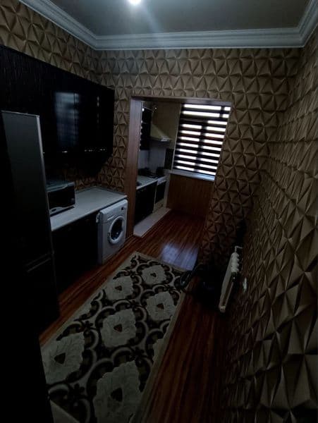 Аренда. Тинчлик м. 2-ком<br />
Версаль <br />
2/5/5, 60 м2,  — фото 2