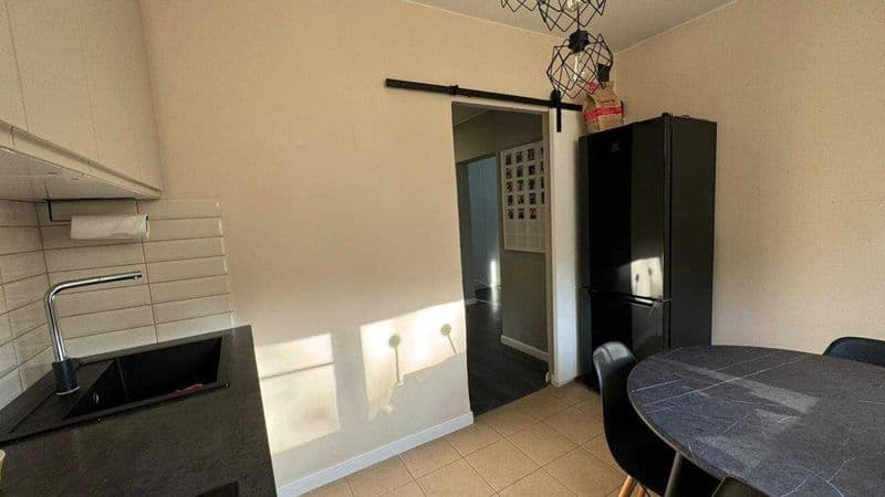 Сдам 1 комнатную квартиру на 4 этаже,<br />
В квартире есть  — фото 4