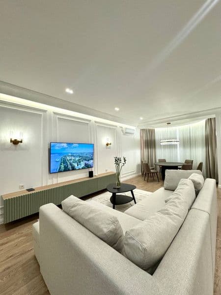 Элитный апартамент<br />
Район: Шайхантахур <br />
3/3/8<br 