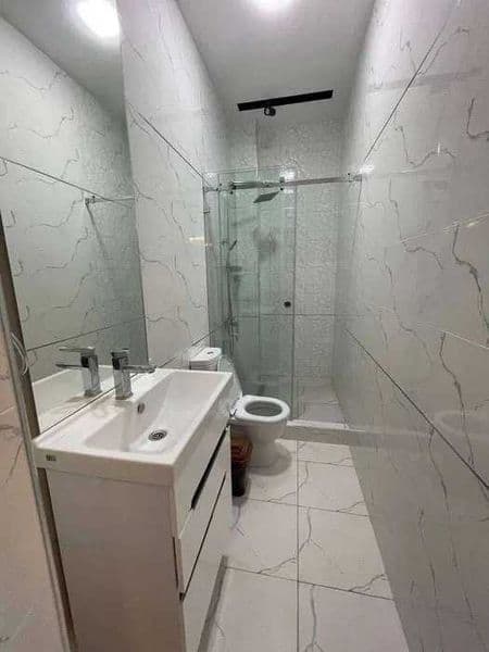 Район: Яшнабадский<br />
Адрес: Узбум <br />
<br />
• Комнат — фото 5