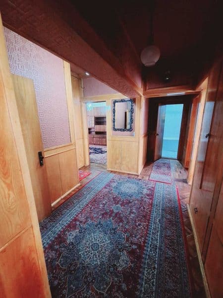 Квартира 4-х ком., в хорошем состоянии, полностью меблирован