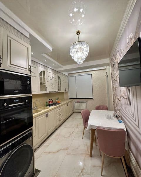 Сдается квартира в самом центре города <br />
<br />
Адрес:  — фото 5