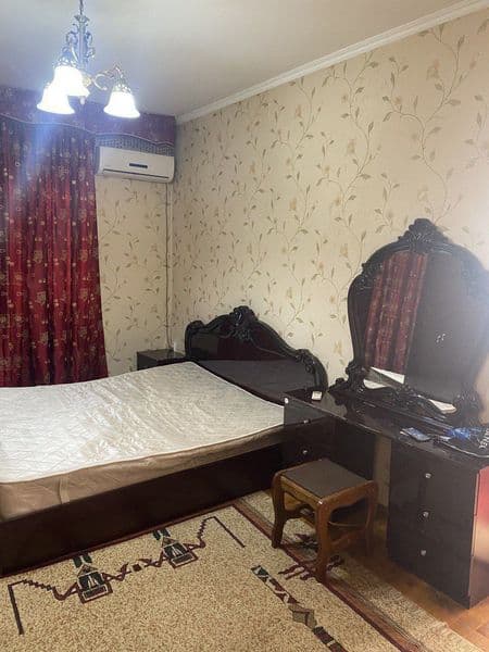 Юнусабад 9 кварталда 1 хона уй оилага ижарага берилади. Жихо