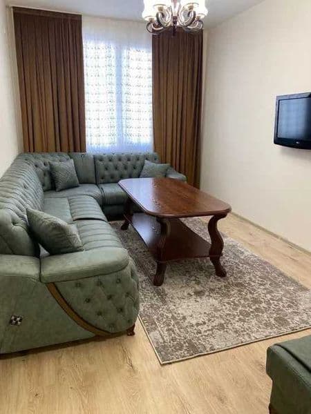 ЖК Bogi Shamol<br />
<br />
Цена: 550$<br />
<br />
• Ориент