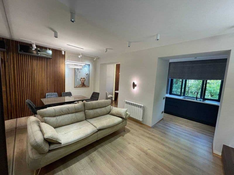 Район: Яшнабадский<br />
Адрес: Махтумкули<br />
<br />
• Ко — фото 3