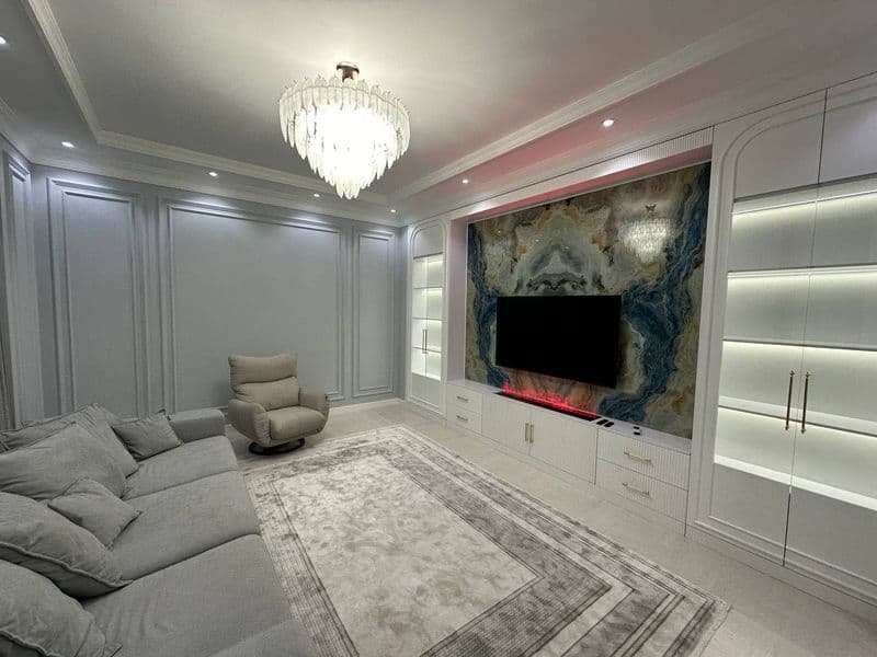 Ойбек 4 комнт квартира в центре Ташкента Аренда