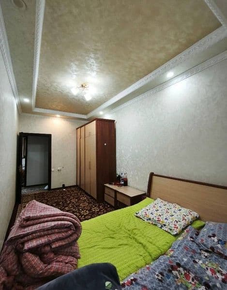 chlonzor 17<br />
2/1/4<br />
hamma sharoiti bor <br />
400$