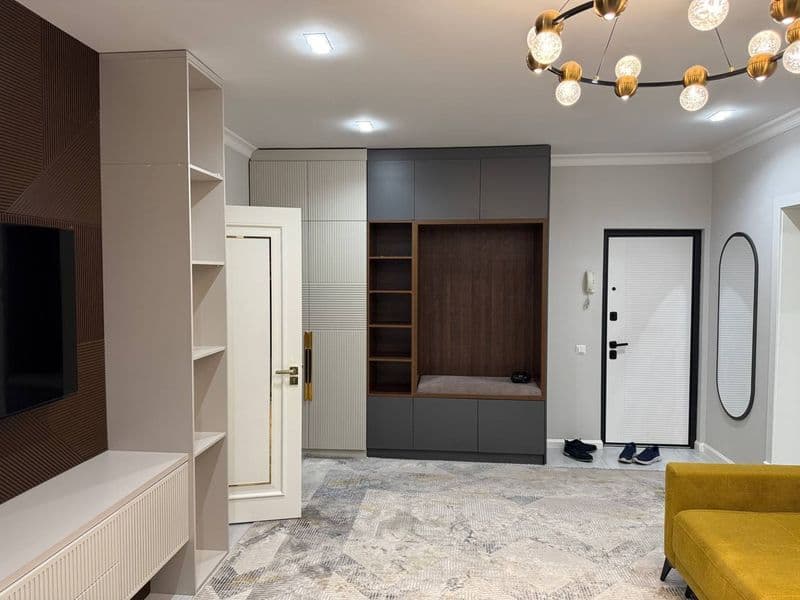 3 хонали евро ремонт килинган, барча шароитлари бор, кириб я