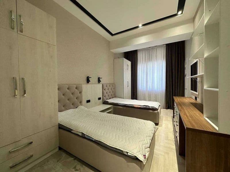 Сдаётся Квартира по ул Садык Азимова<br />
Ориентир -Японско