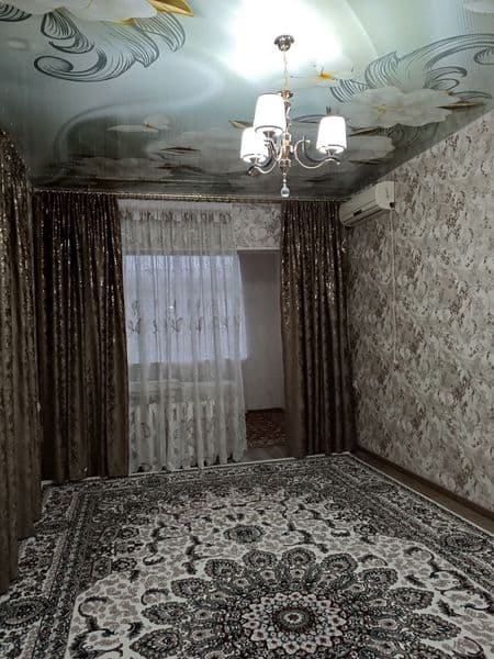 Сдаётся 1 переделаная в 2ух комнатную квартиру на Куйлюке ма