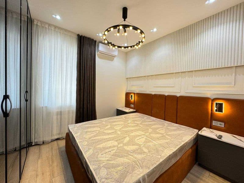 • Район: Яккасарай<br />
• Адрес: ЖК "Zarafshan city"<br />
