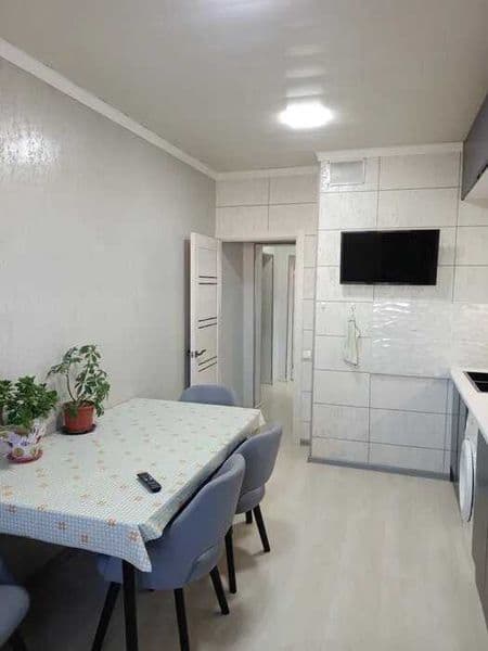 Сдаётся квартира на Яккасарайском районе‼️<br />
Ориентир - 