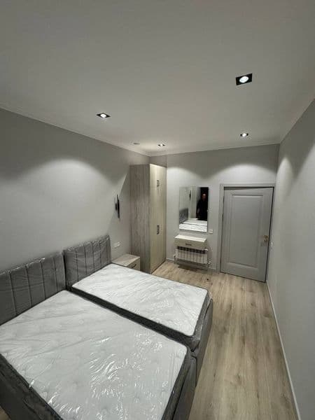 Новый евролюкс с мебелью,с техникой в элитном жилом комплекс — фото 4