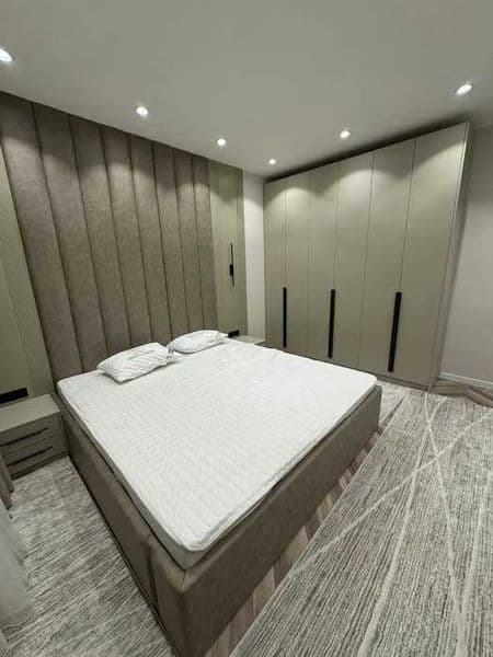 Район:Shayxontohur <br />
Адрес: Qoratosh<br />
<br />
Комна