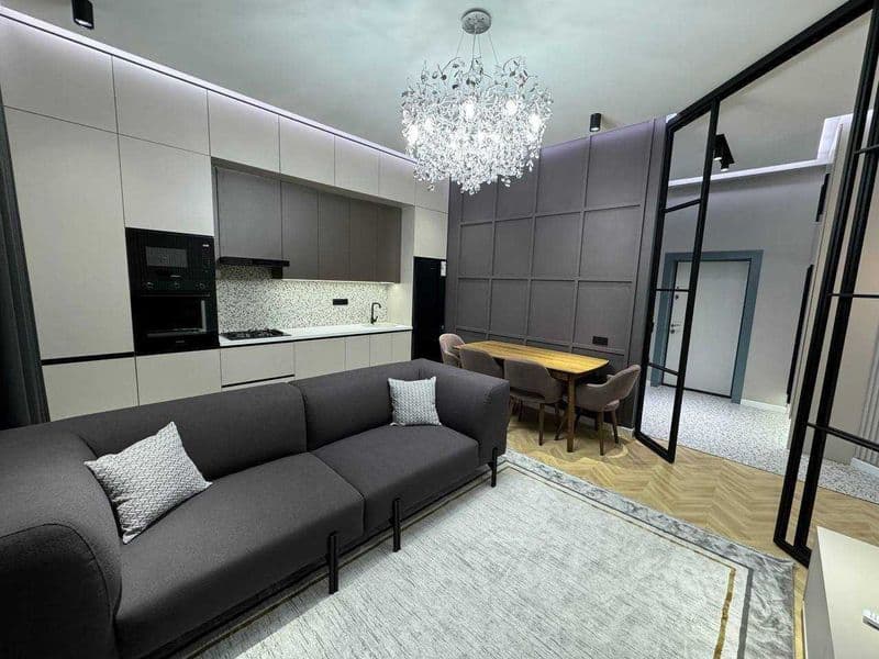 Сдаётся квартира в Новостройке<br />
Ориентир -ШохМедЦентр<b