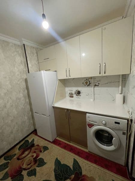 Beruni metro Ipatika bank orqasidagi dom 2 xona 3 etaj xamma — фото 4