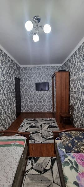 2 ta qiz arenda turadigan kerak. <br />
Narx: 100$ + kommuna — фото 5