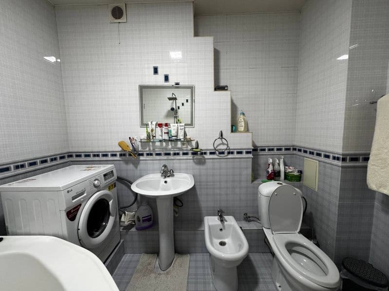 На Себзаре ц 17/18 сдается 4х комнатная квартира — фото 3