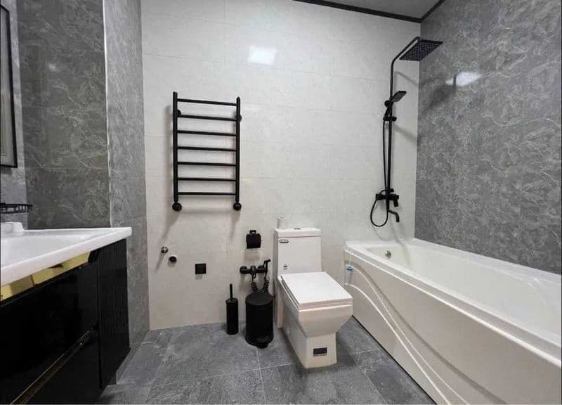 • Новостройка<br />
<br />
• Комнат- 3<br />
• Этаж - 4<br / — фото 5