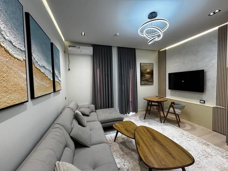 К вашему вниманию рады представить  2х комнатную квартиру на