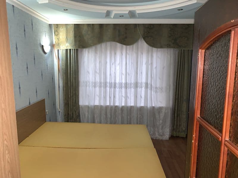 Район :Алмазар <br />
Ориентир:  евос    <br />
<br />
Комна — фото 2