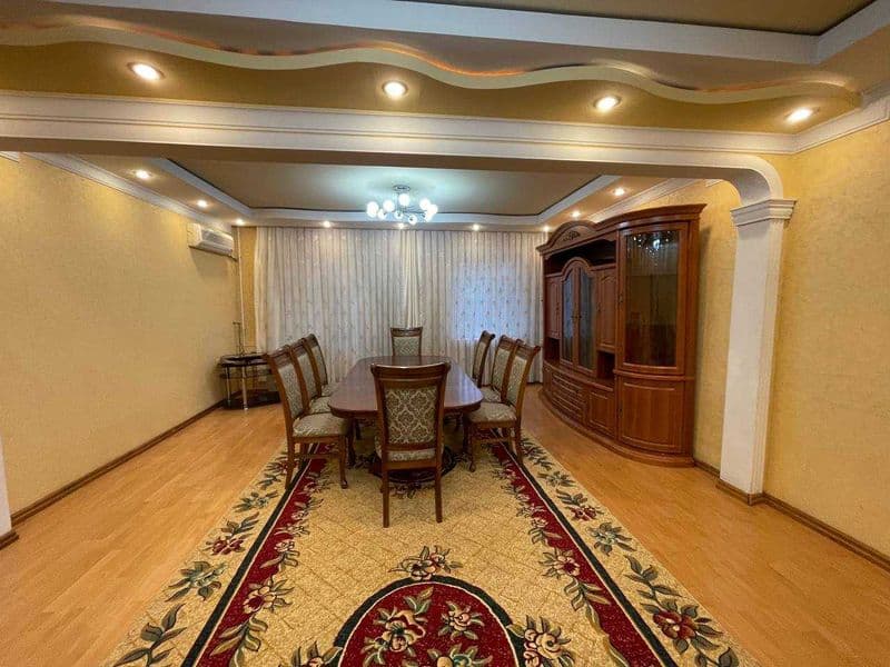 Аренда Центр Срочно 4-ком 4-этаж 12 этажного дома<br />
<br  — фото 5