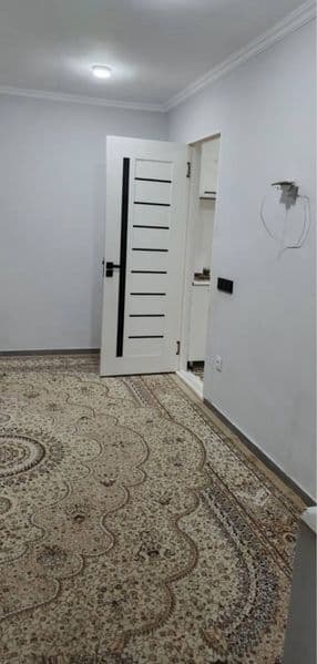 Чилонзор 3-квартал <br />
1-хонали <br />
4-этаж<br />
Нархи