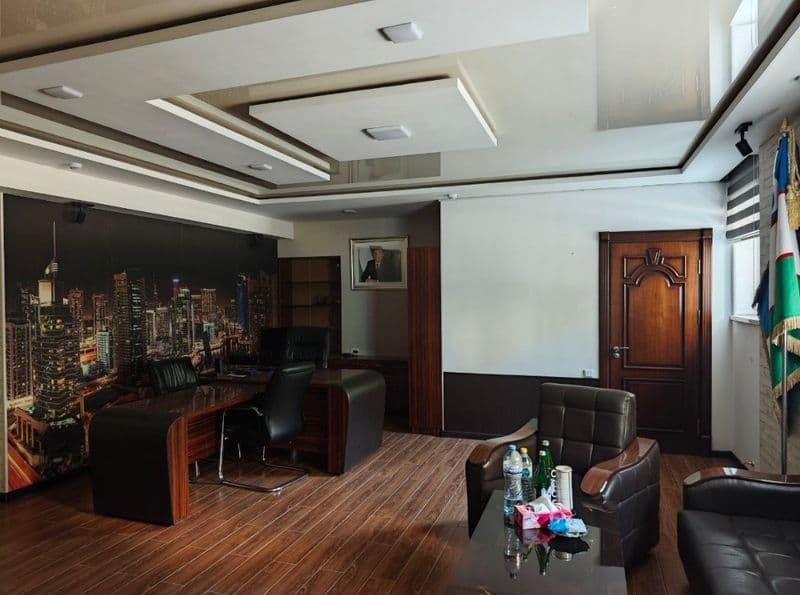 Ofis ozim un qilganman uzoq muddatli arendaga beriladi, oxra