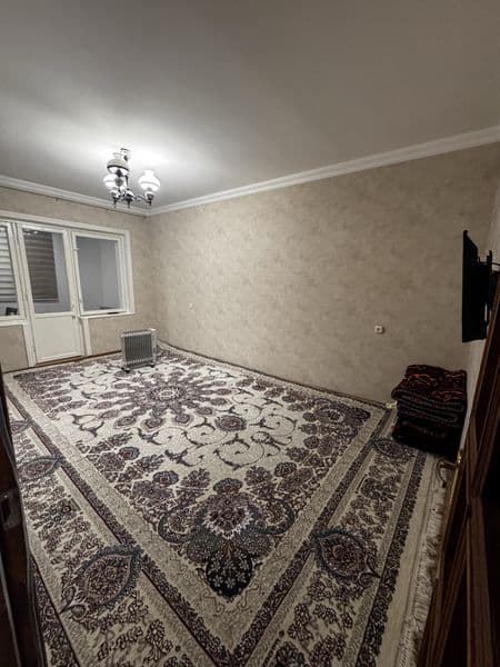 YUNUSOBOD 14-KVARTAL<br />
<br />
Narxi: 550 y.e.<br />
2 xo