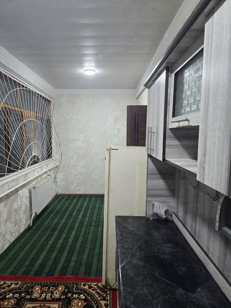 1/2 xona qilinga ijara srochna topshirilada <br />
Uyni shar — фото 3