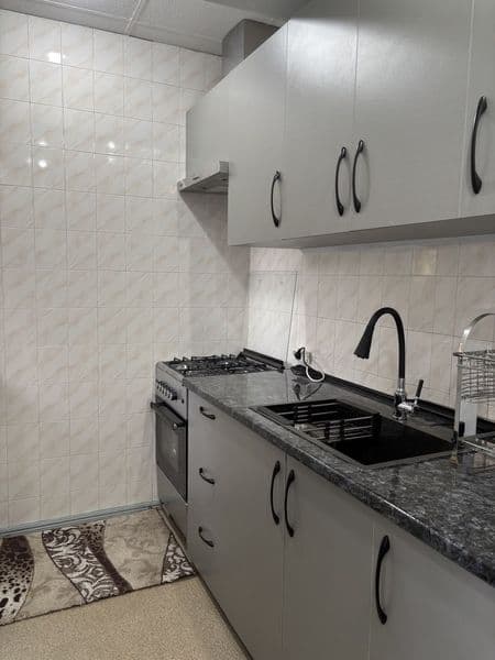 Алайский Ц-2. Для 1 человека. 1 комн 45 м.кв. переделана в 2