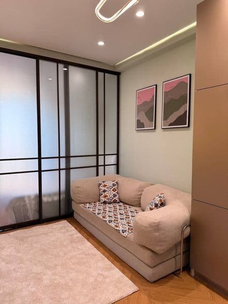 Аренда <br />
2 комнатная <br />
60 квадратных метров <br /> — фото 4