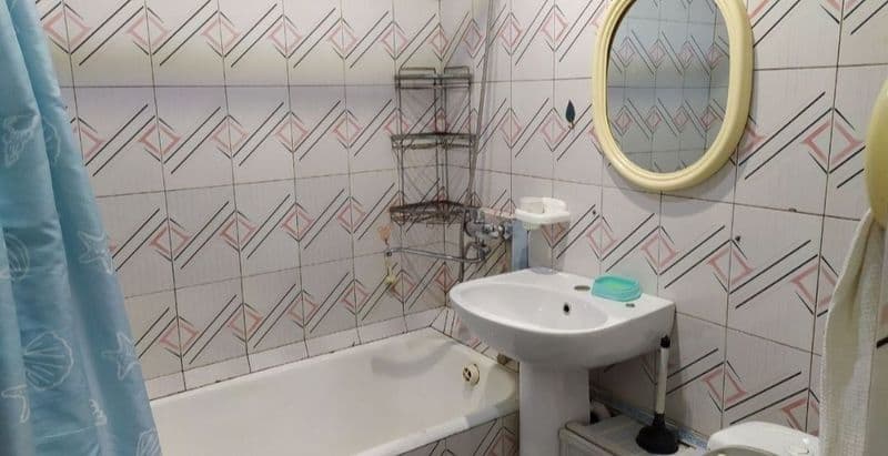 Mirzo Ulugʻbekda orta remontli uy ijaraga <br />
Orintir IT 